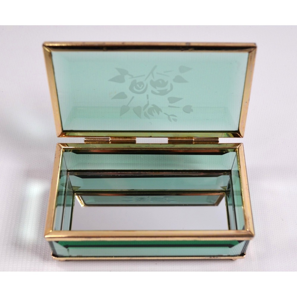 Vintage Clear Green Trinket Jewelry Box Etched Flower Design 4.25x2.5x1.75 Tall